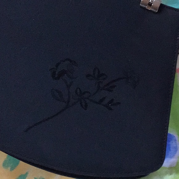 VTG Silver Handle Purse - Picture 2 of 3